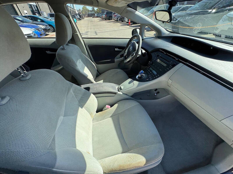 2011 Toyota Prius Two