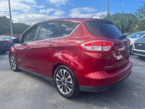 2017 Ford C-MAX Hybrid Titanium