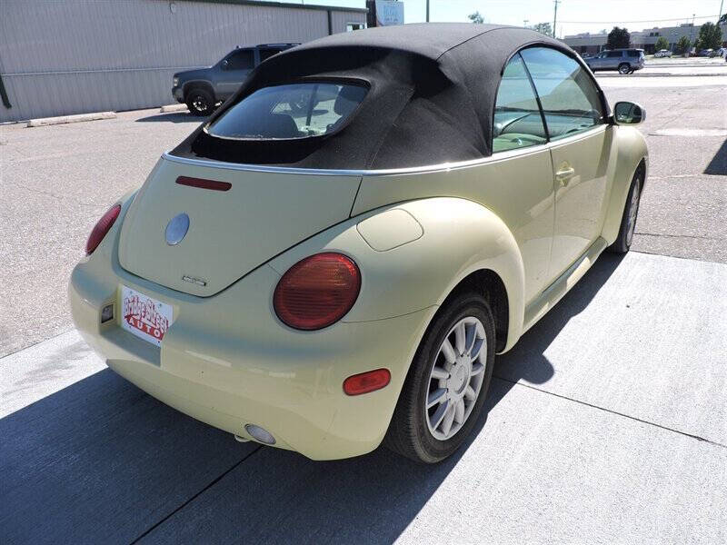 2005 Volkswagen New Beetle Convertible GLS