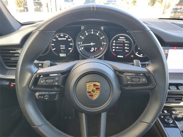2021 Porsche 911 Carrera
