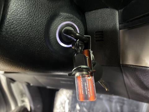 2019 Toyota Tacoma SR