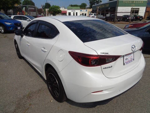 2018 Mazda MAZDA3 Sport