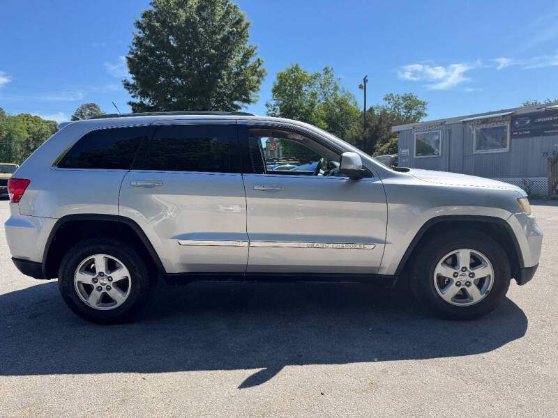 2011 Jeep Grand Cherokee Laredo