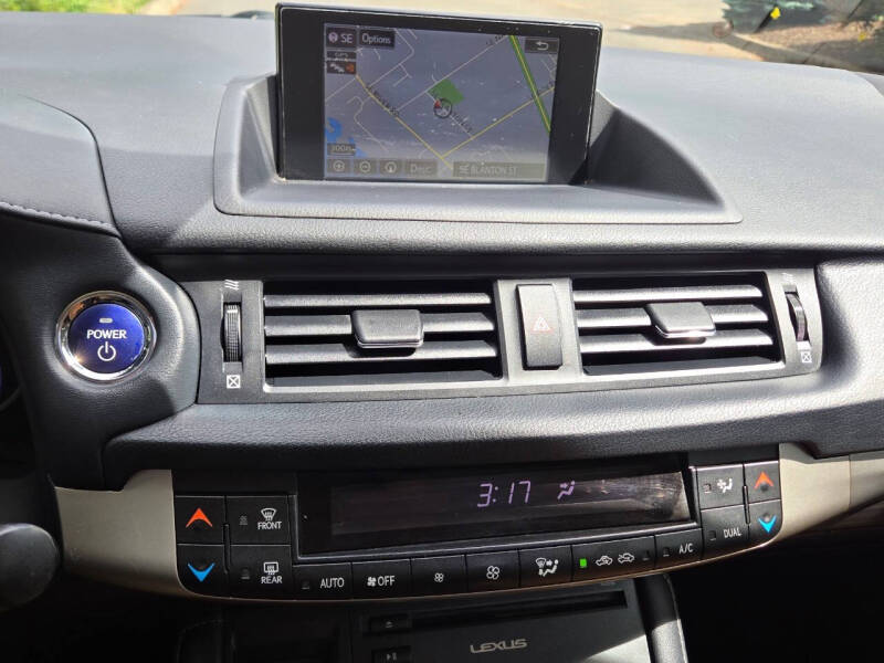 2015 Lexus CT 200h