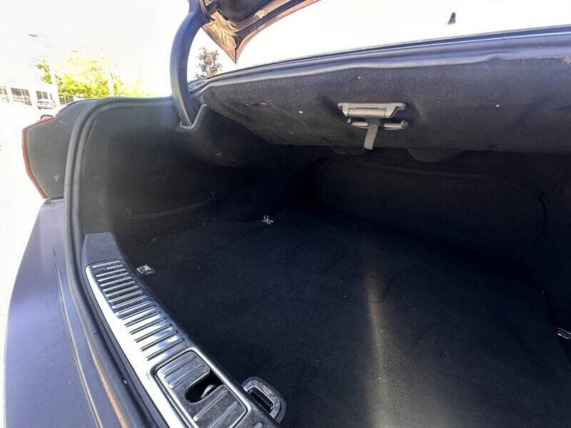 2015 Kia K900 Luxury