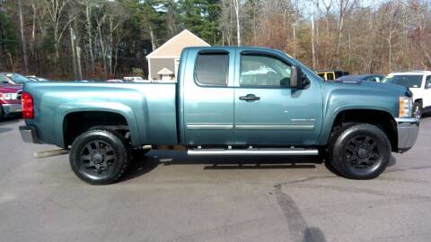 2011 Chevrolet Silverado 2500HD for sale at Mark's Discount Truck & Auto in Londonderry NH