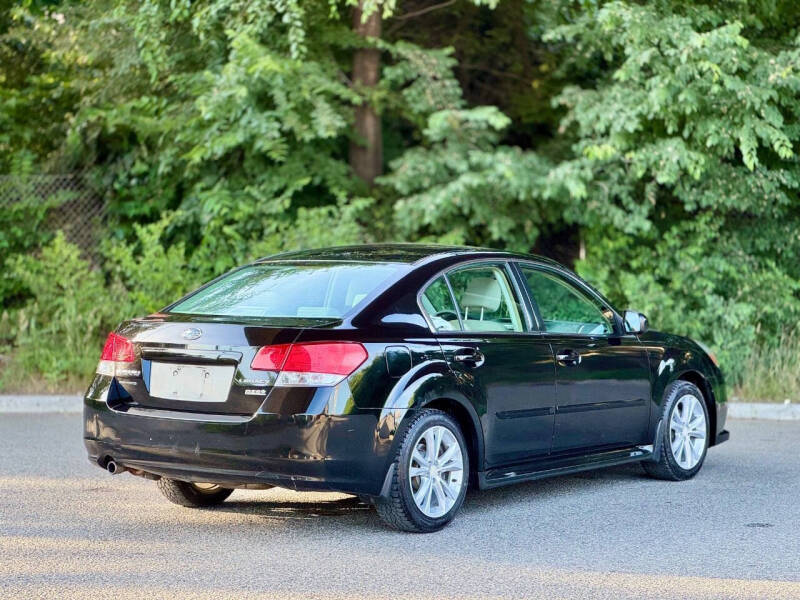 2013 Subaru Legacy 2.5i Premium