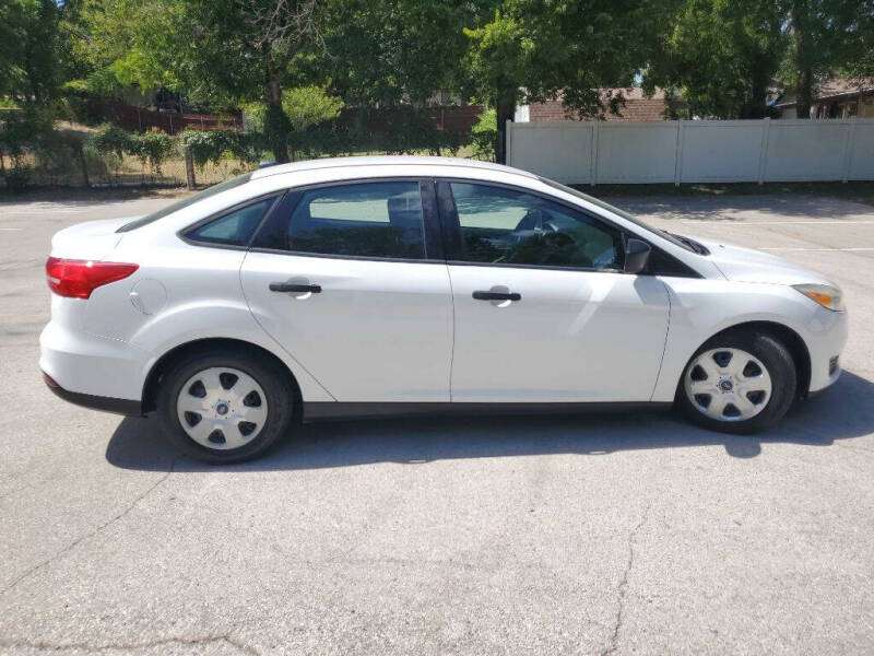 2017 Ford Focus S