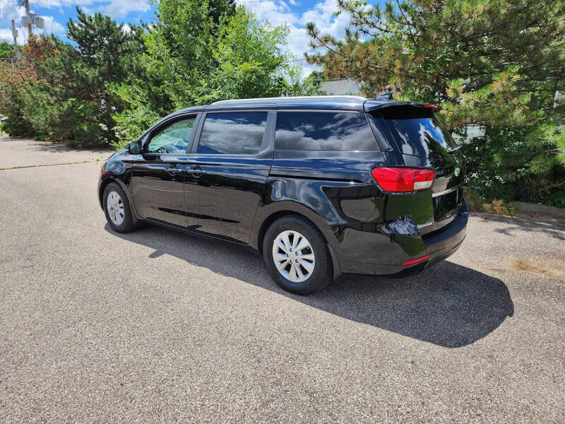 2018 Kia Sedona LX