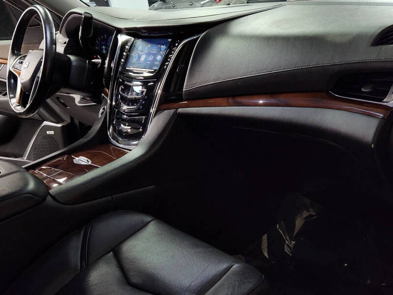 2016 Cadillac Escalade ESV Premium Collection