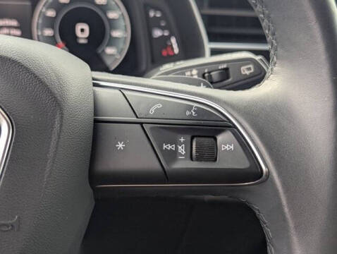 2022 Audi Q8 quattro Premium Plus 55 TFSI