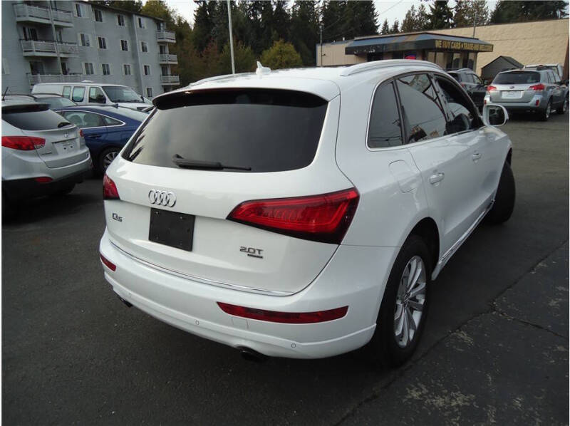 2015 Audi Q5 2.0T quattro Premium Plus