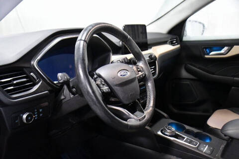 2021 Ford Escape Titanium