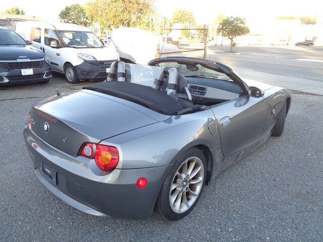 2003 BMW Z4 2.5i