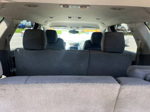 2011 Chevrolet Traverse LS