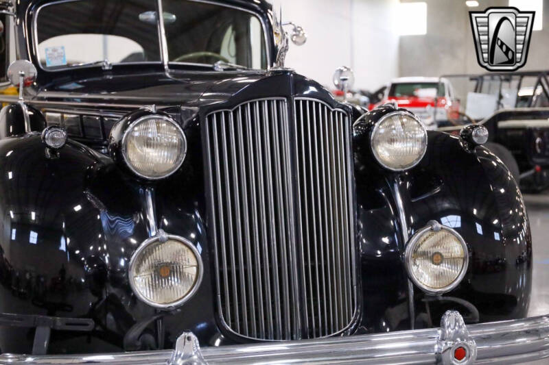 1938 Packard Super Eight