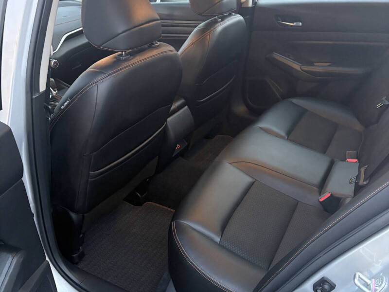 2021 Nissan Altima 2.5 SR