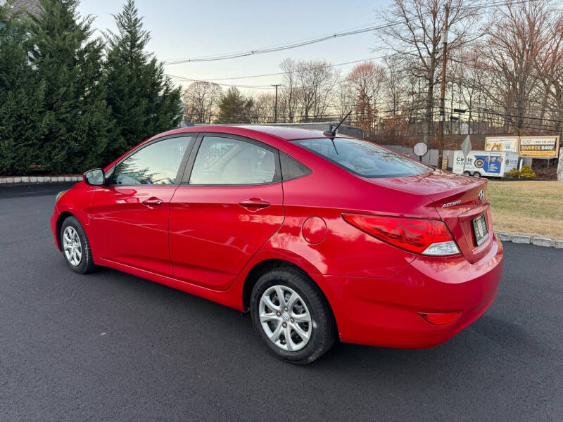 2014 Hyundai Accent GLS photo 9