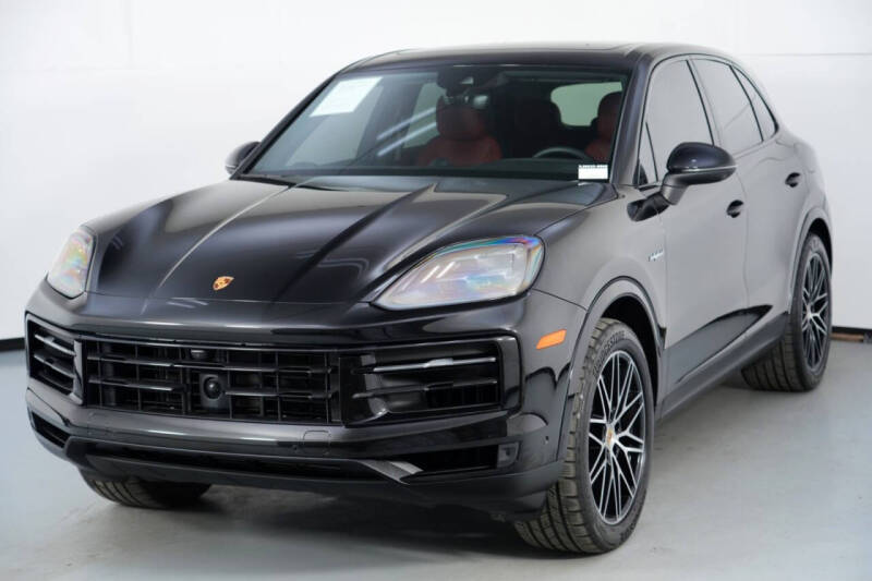 2024 Porsche Cayenne E-Hybrid