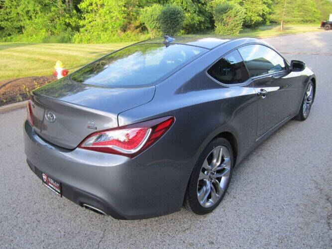 2016 Hyundai Genesis Coupe