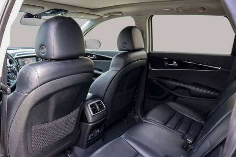 2020 Kia Sorento EX V6