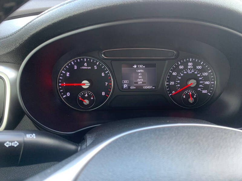 2019 Kia Sorento S V6