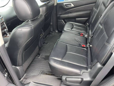 2015 Nissan Pathfinder