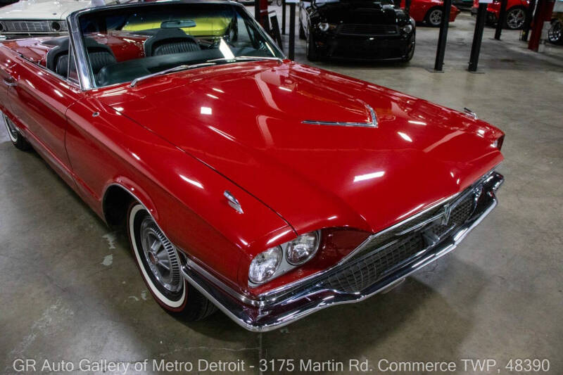 1966 Ford Thunderbird