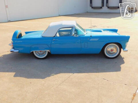 1956 Ford Thunderbird