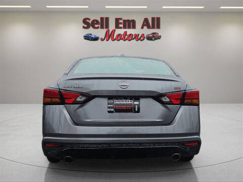 2023 Nissan Altima 2.5 SR