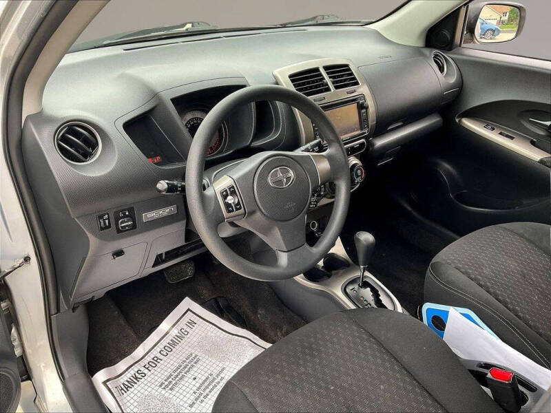 2013 Scion xD 10 Series