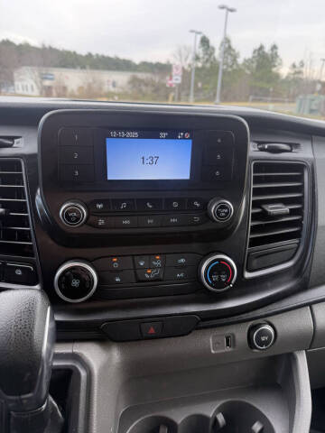 2022 Ford Transit 250