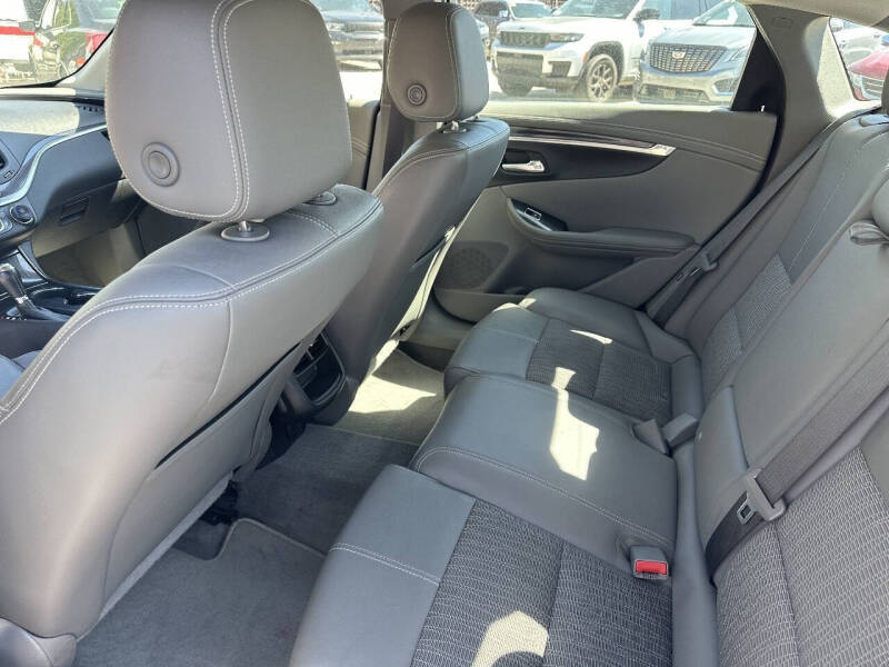 2017 Chevrolet Impala LT