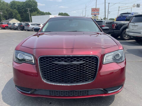 2020 Chrysler 300 Touring