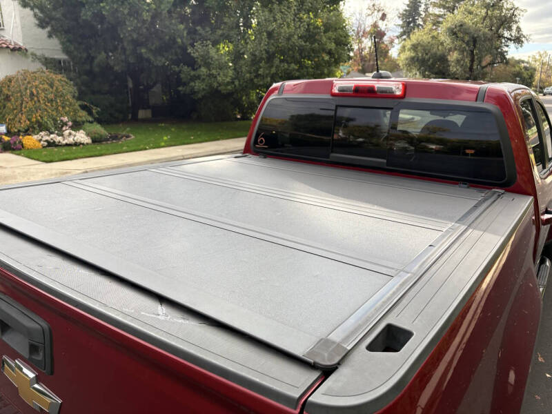 2017 Chevrolet Colorado LT