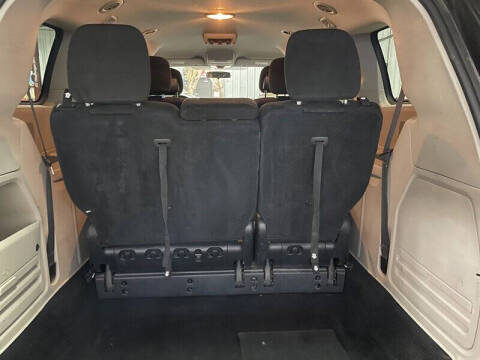 2015 Dodge Grand Caravan SE