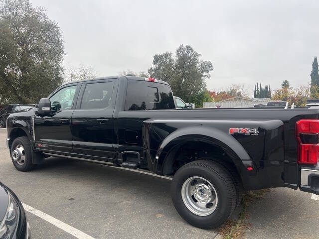 2023 Ford F-350 Super Duty Lariat