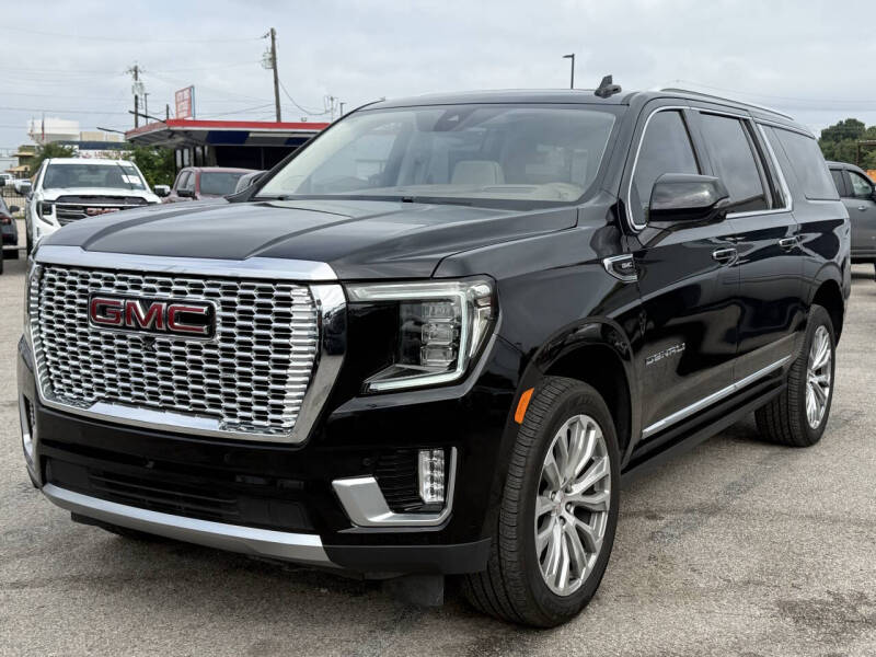 2022 GMC Yukon XL Denali