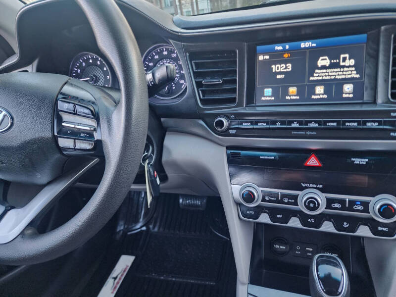 2020 Hyundai Elantra