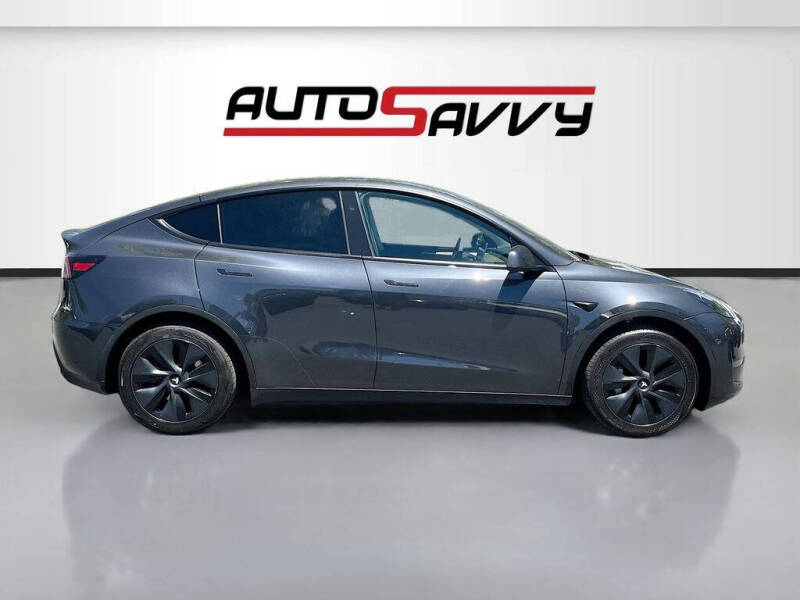 2025 Tesla Model Y Long Range