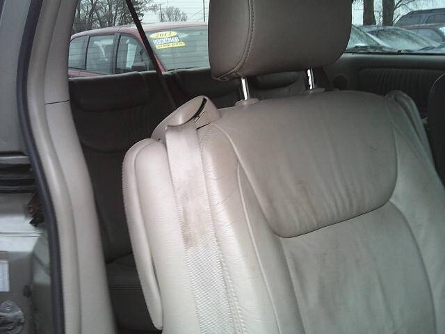 2004 Toyota Sienna XLE Limited 7 Passenger