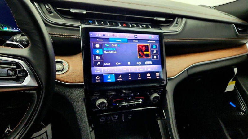 2022 Jeep Grand Cherokee