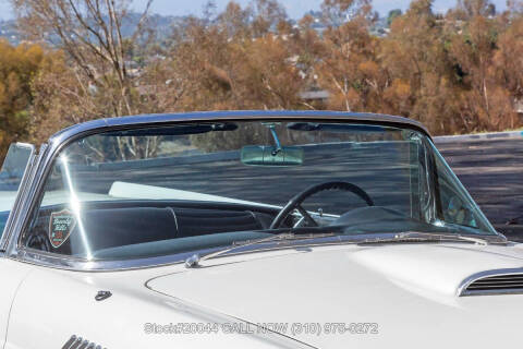 1957 Ford Thunderbird