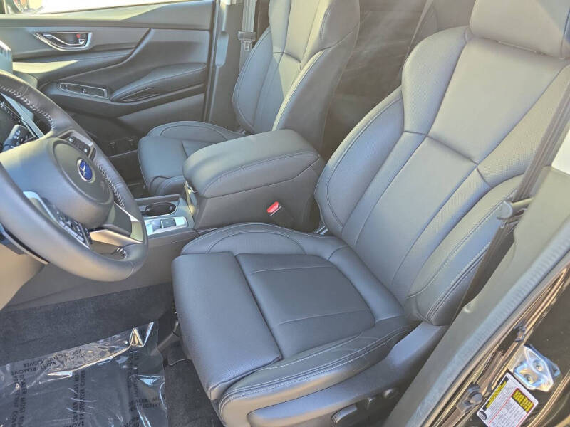 2024 Subaru Ascent Limited 8-Passenger