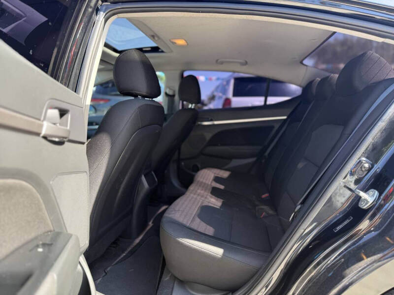 2020 Hyundai Elantra