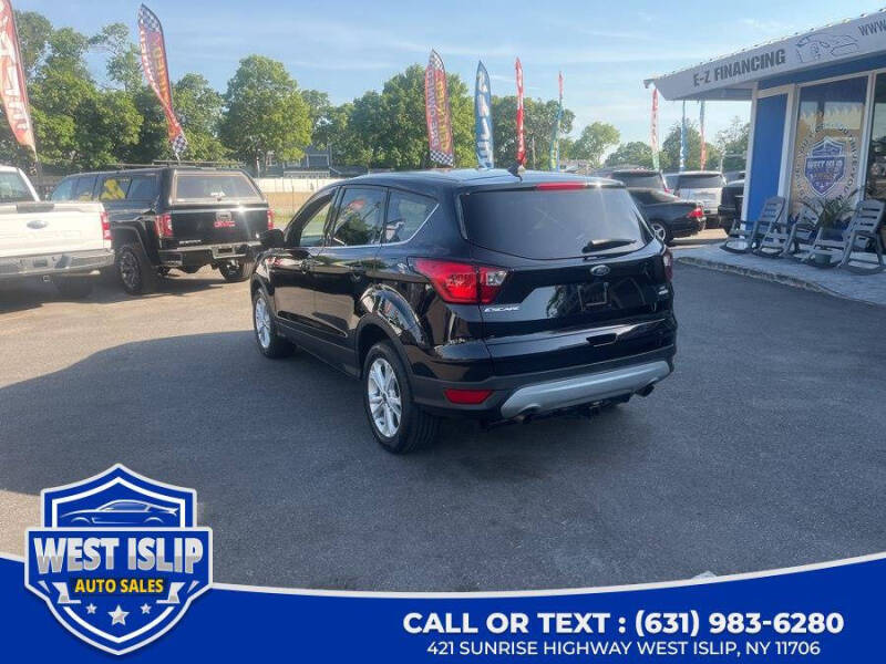 2019 Ford Escape SE