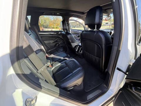 2014 Porsche Cayenne Platinum Diesel