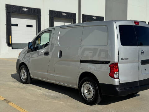 2013 Nissan NV200 SV