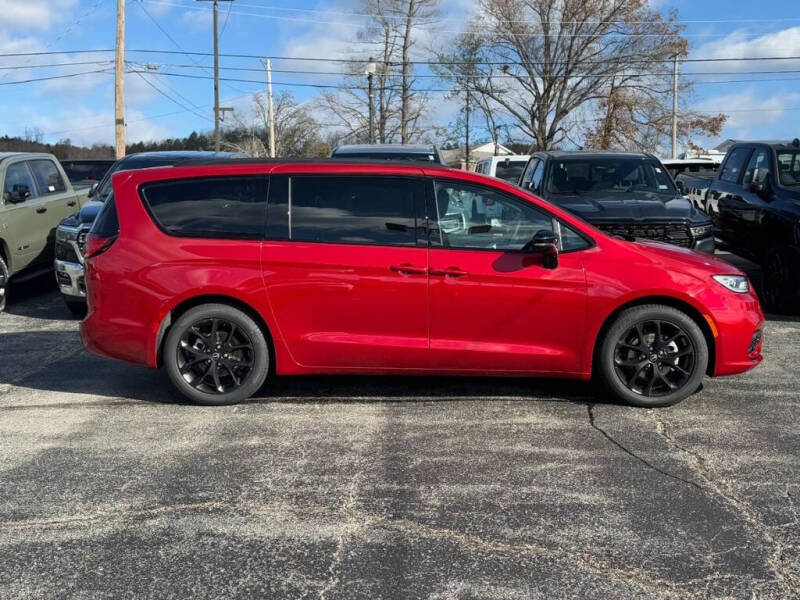 2026 Chrysler Pacifica Limited