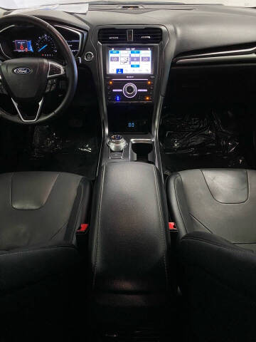 2019 Ford Fusion Energi Titanium